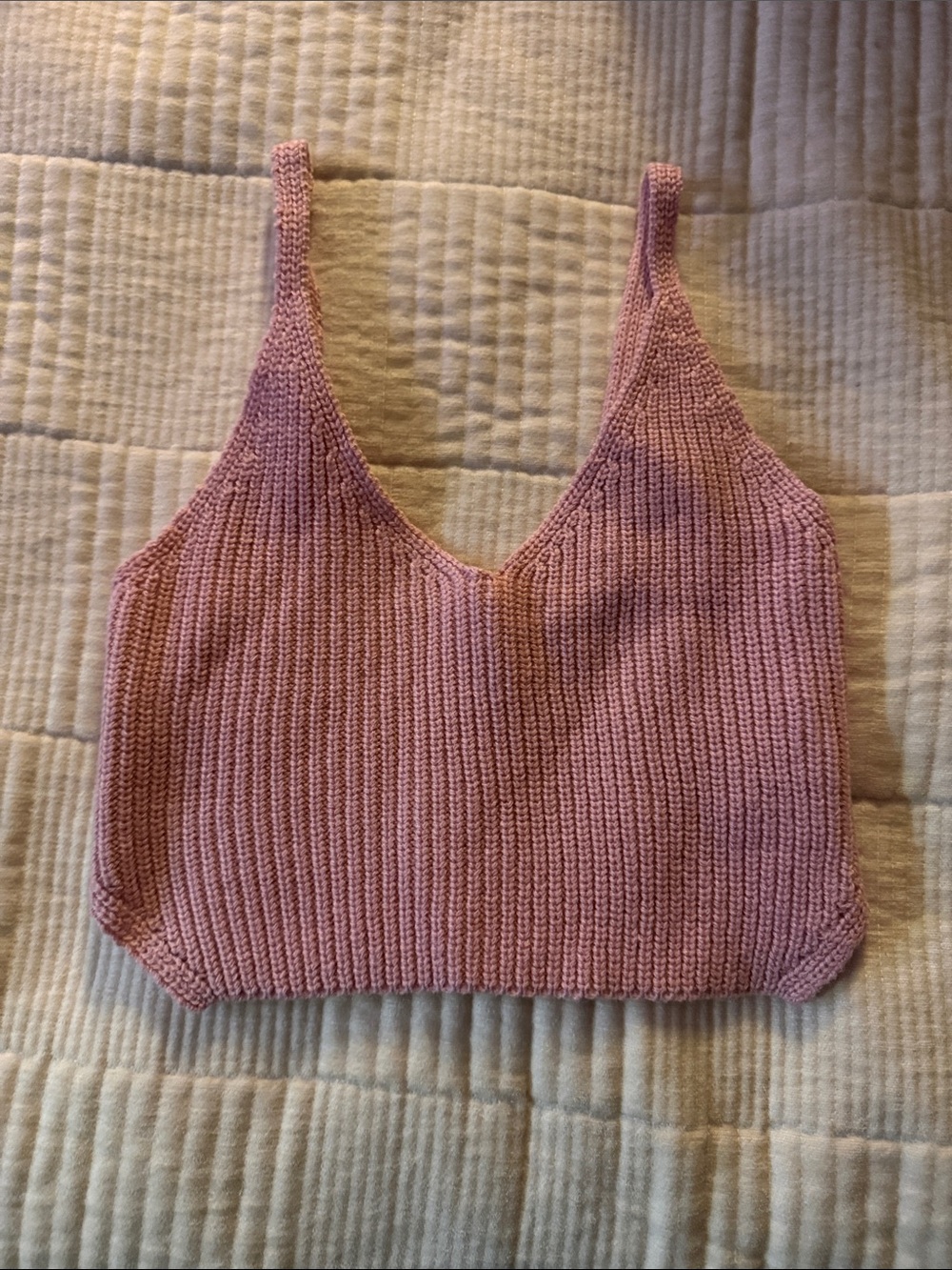 SHEIN Dusty Rose Ribbed V-Neck Cropped Tank